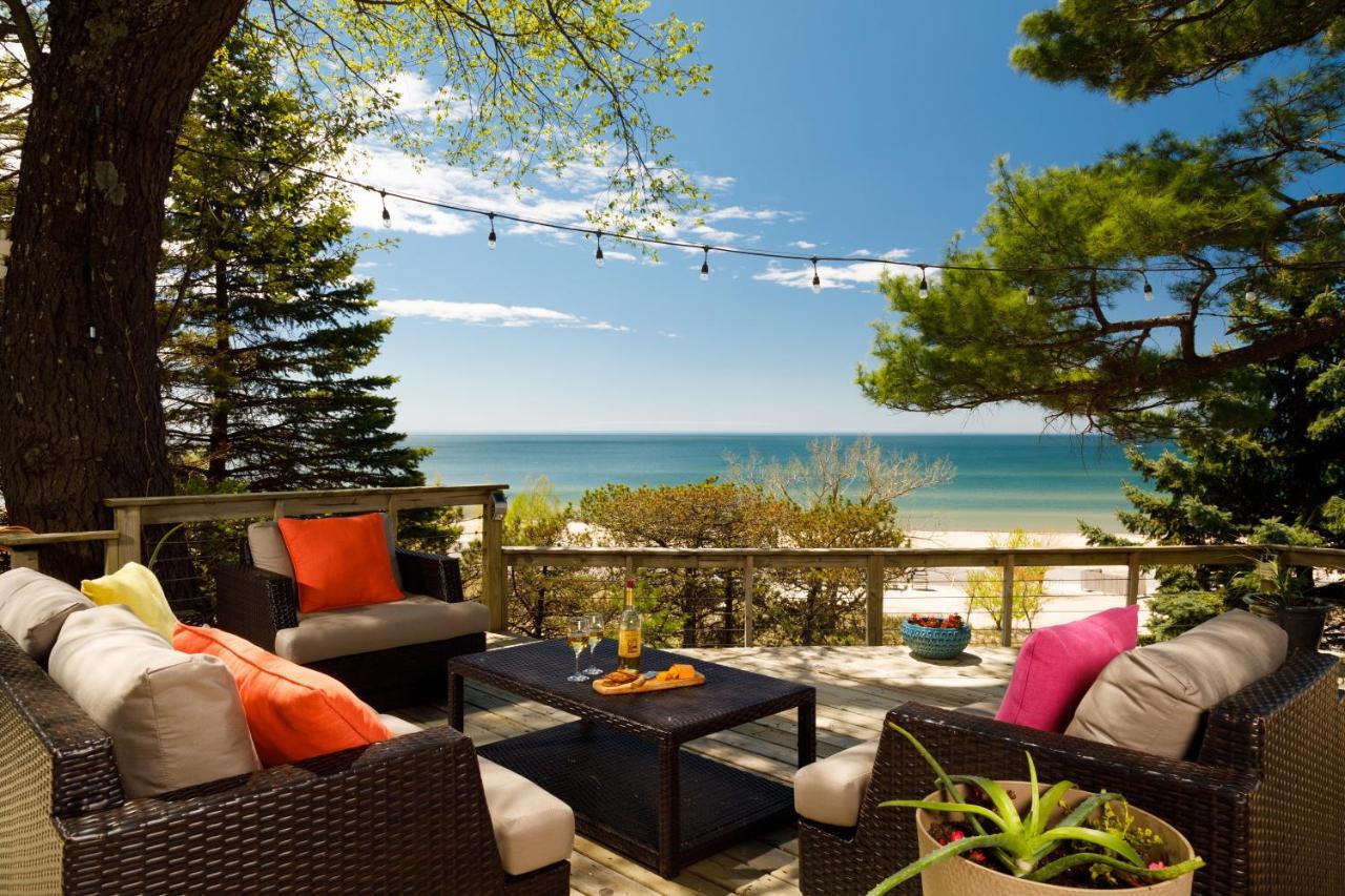 Looking Glass Beachfront Inn Grand Haven Kültér fotó